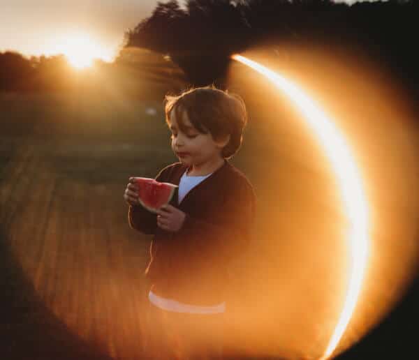 ring of fire photography tips backlit golden hour photos pictures autism mom blog