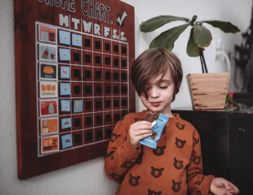 Parenting Hack: Wooden Chore Chart | DIY 5 autism wooden visual schedule diy tutorial